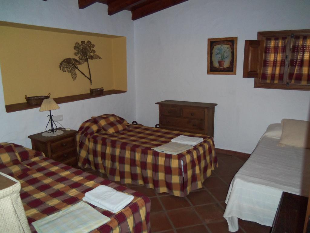 Casas Rurales Jardines Del Visir ヘナルグアシル エクステリア 写真